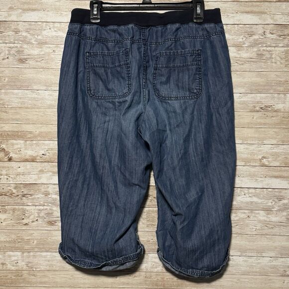 Lane Bryant Capri Jeans Size 14 High-Rise Blue Stretch Denim 18" Inseam - Picture 6 of 15